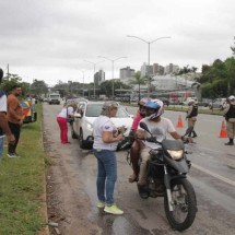 Carnaval: autoridades fazem campanha para reduzir acidentes de trânsito - Edésio Ferreira/E.M./D.A. Press