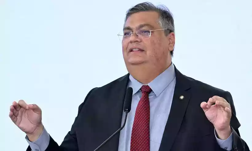 Dino defende Moraes e vê direito de o STF julgar parlamentares - EVARISTO SA / AFP