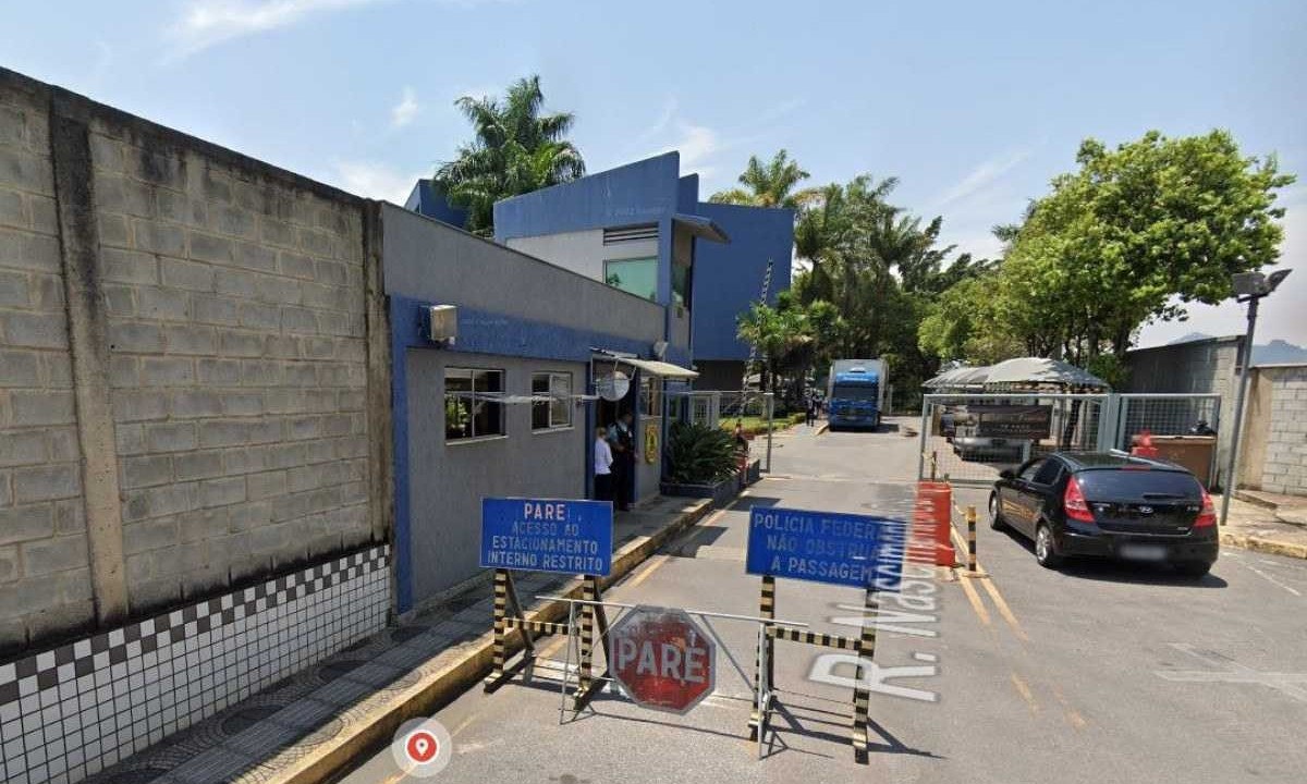 Entrada da Superintendência da Polícia Federal em BH -  (crédito: Google maps)