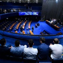 Oposição pressiona para barrar PEC que limita candidatura de militares -  Edilson Rodrigues/Agência Senado