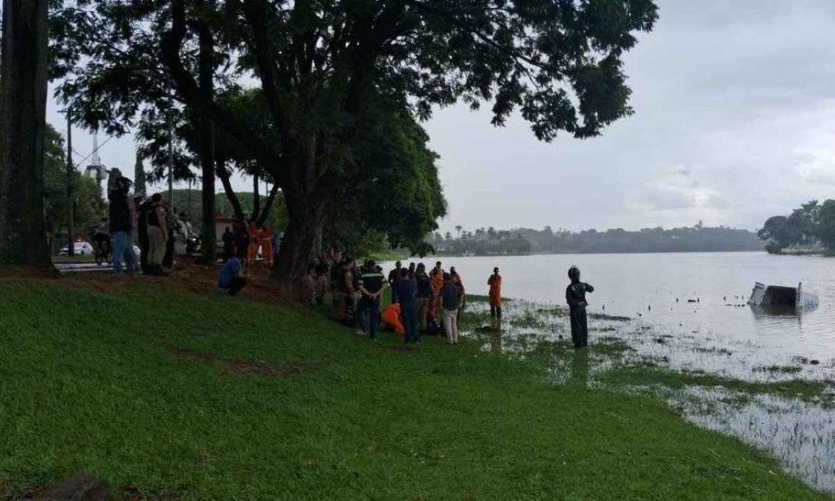Morre motorista que caiu de carro na Lagoa da Pampulha