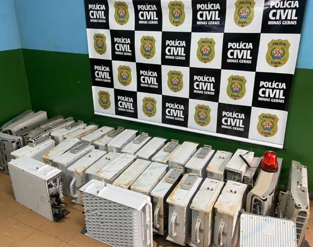 Polícia recupera R$ 500 mil em material de rádio transmissão na Grande BH