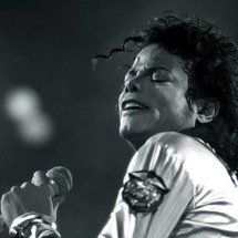 Músicas de Michael Jackson são vendidas por R$ 3 bi em maior transação da história - Wikipedia