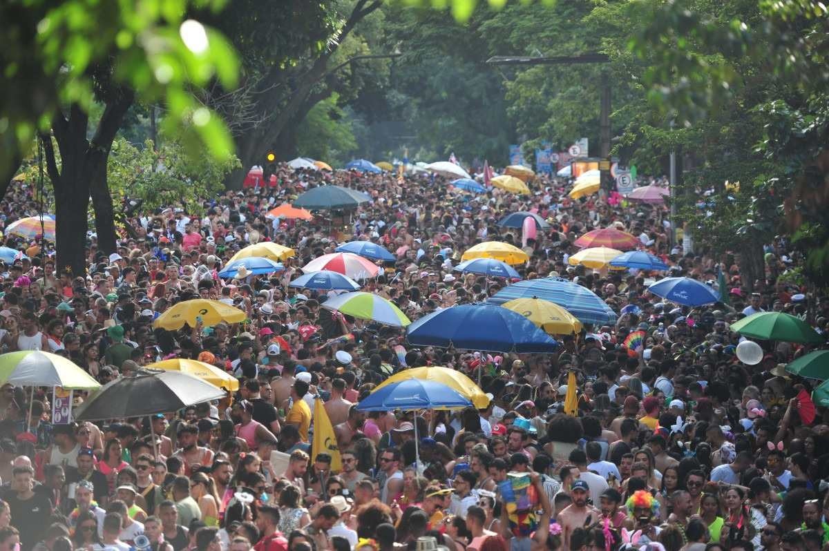 Carnaval em BH terá mais de 70 blocos neste domingo; veja alterações no trânsito