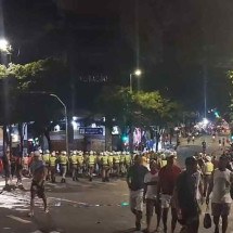 Carnaval com dispersão mais cedo, mas sem confrontos em Belo Horizonte - Túlio Santos/EM/D.A.Press