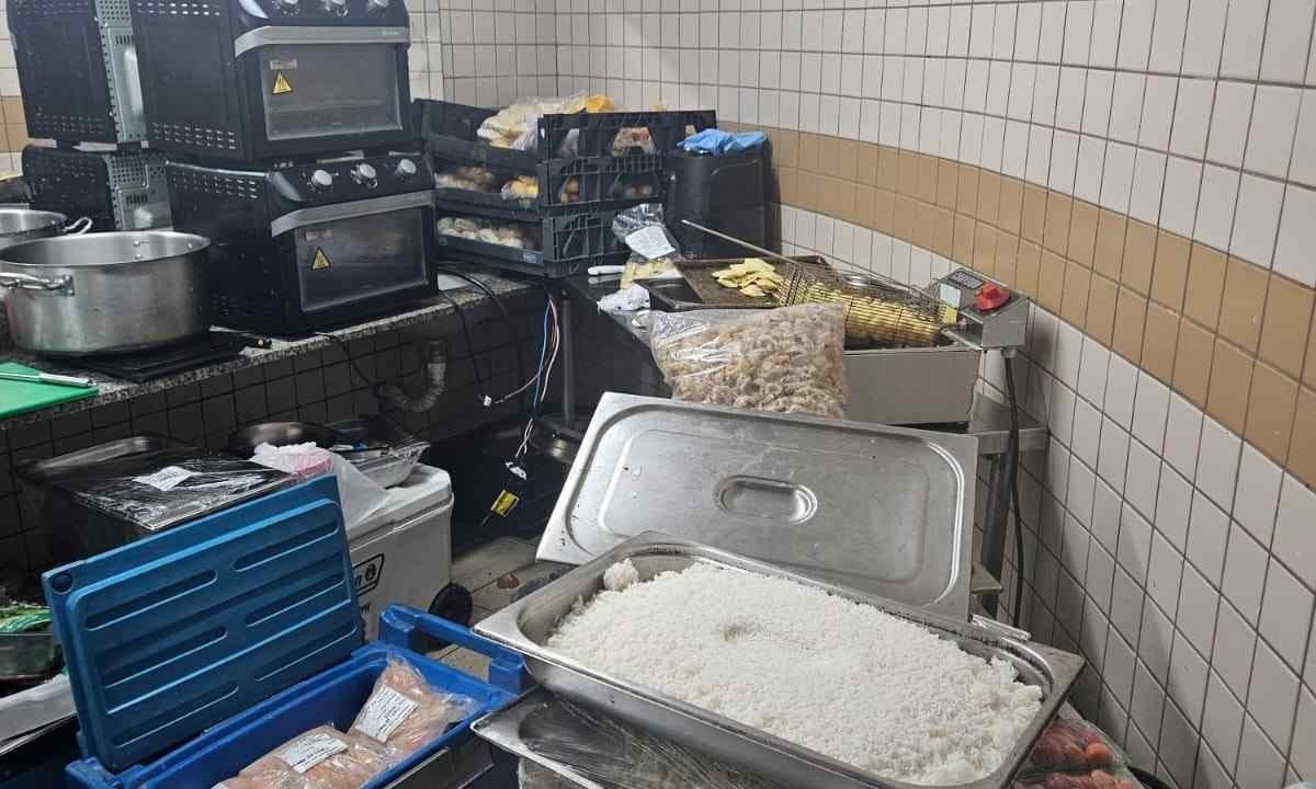 Ministério Público afirma que espaço não possuía refrigerador -  (crédito: MPRJ/Divulgação)