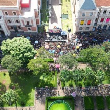 Bloco Samba Queixinho debuta na avenida - @estev4m/Esp. EM