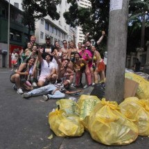 PBH recolhe 158 toneladas de lixo no domingo (11) de carnaval - Edesio Ferreira/EM/D.A. Press