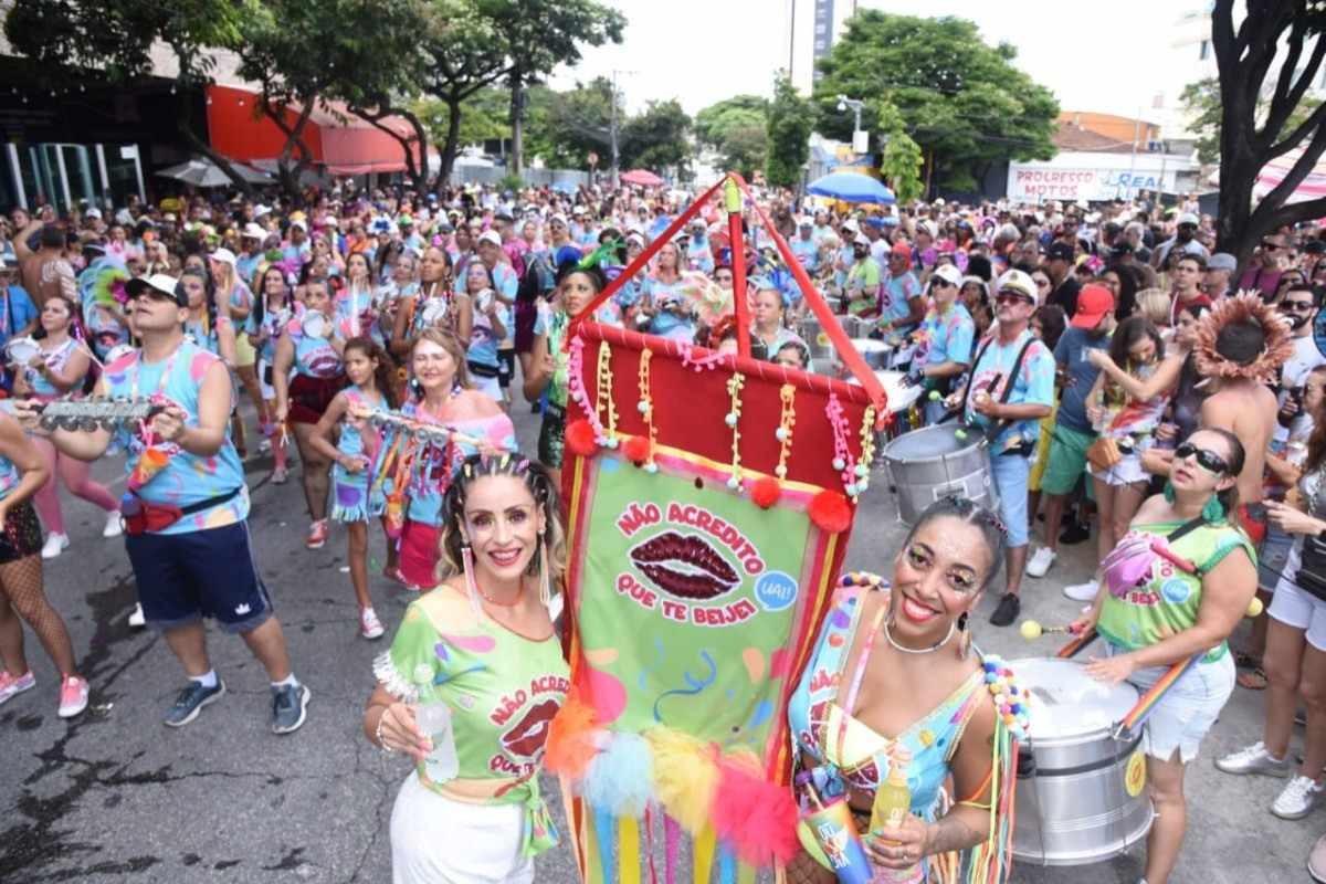 Fora da Centro-Sul: Não Acredito que Te Beijei agita o carnaval no Barreiro