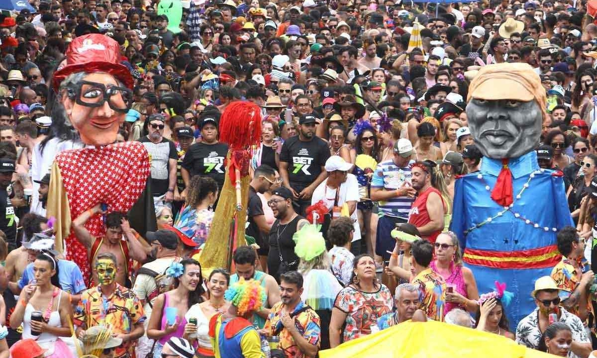 Formada em Diamantina, em 1972, A TRADICIONAL Bartucada animou um público BASTANTE RENOVADO -  (crédito: Marcos Vieira /EM/DA. Press)