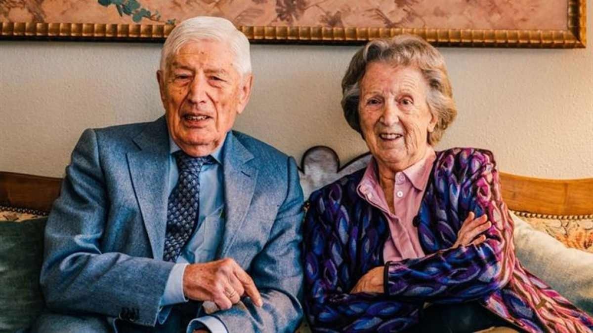 Ex-premiê da Holanda faz eutanásia dupla e morre com esposa de mãos dadas