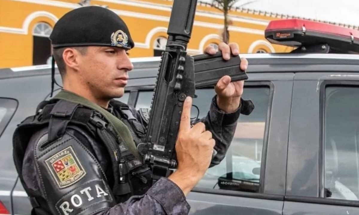 Soldado Samuel Wesley Cosmo, de 35 anos, foi assassinado no dia 2 de fevereiro, durante um patrulhamento no bairro Bom Retiro, na Baixada Santista -  (crédito: Redes Sociais / Reprodução )