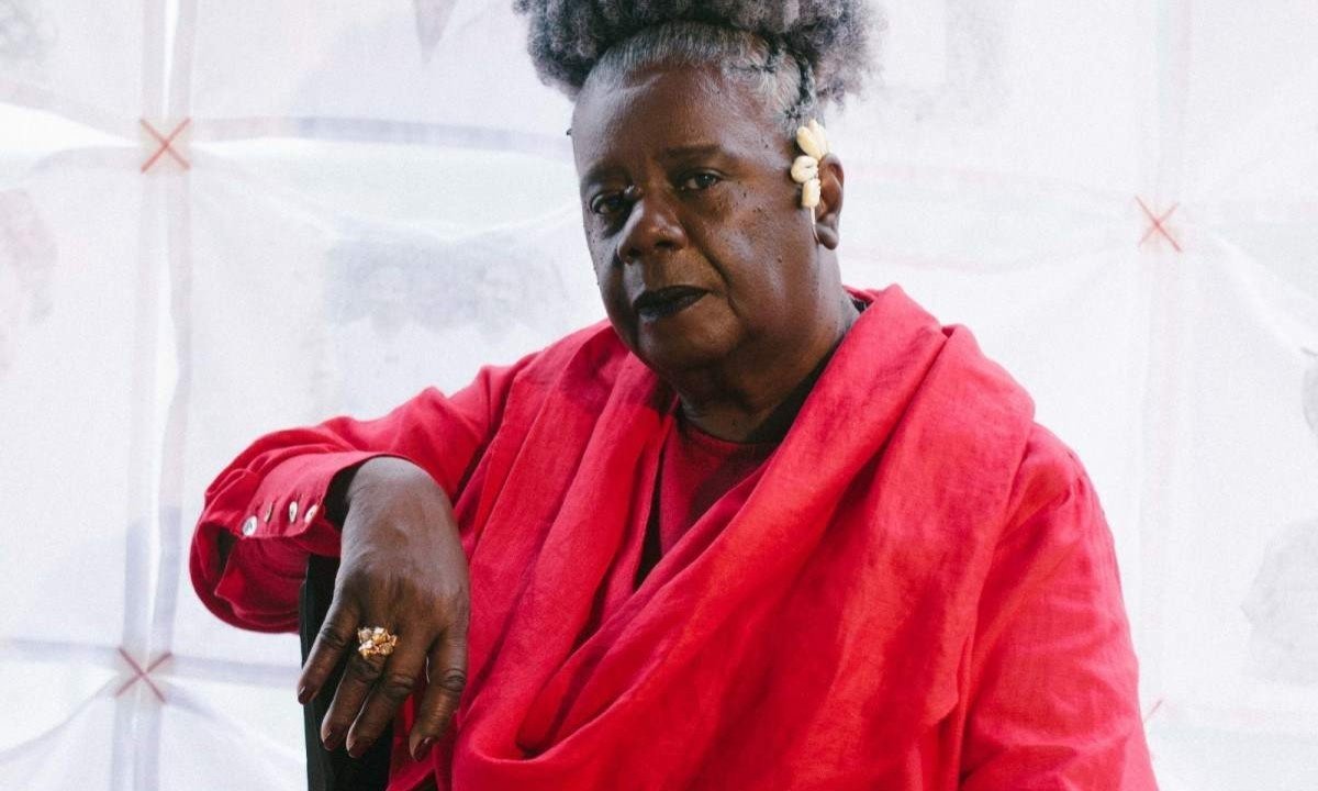 Conceição Evaristo diz que sua eleição é um processo coletivo, "porque atrás ou junto de mim tem outras tantas mulheres e escritoras negras" -  (crédito: Juh Almeida/divulgação)