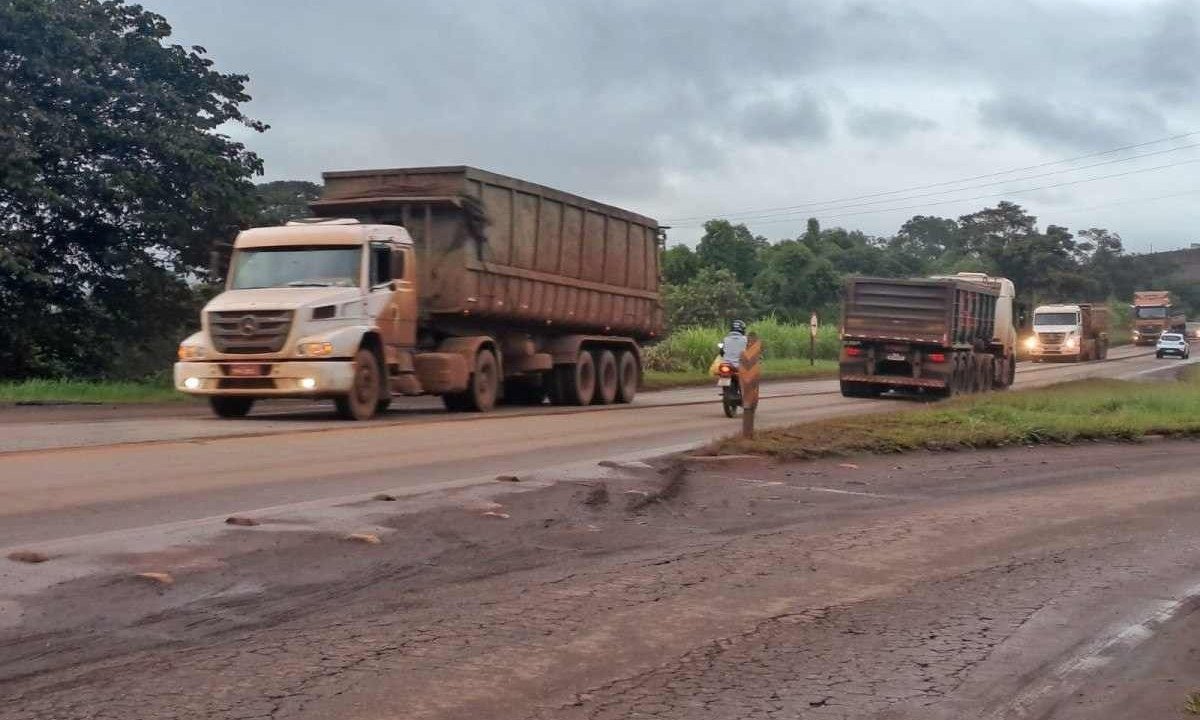 BR-040 registra uma série de problemas de segurança e vem enfrentando um aumento no número de mortes em acidentes -  (crédito: Sandoval de Souza Pinto Filho/Divulgação)