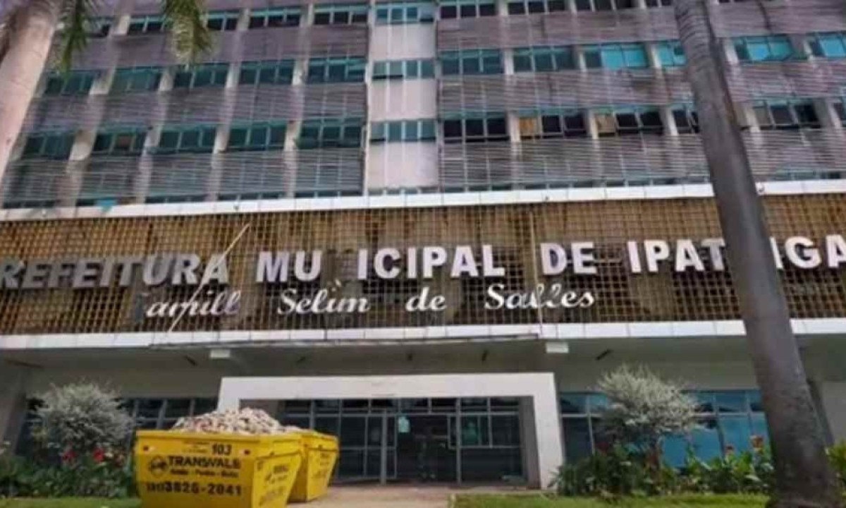 Sede da Prefeitura de Ipatinga está em obras; aluguel de imóvel para receber a sede de forma temporária está sendo investigado -  (crédito: Reprodução/Redes Sociais)
