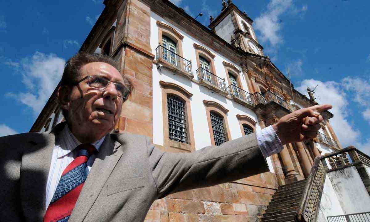 Entre os diferentes ofícios que teve, Rui Mourão foi diretor do Museu da Inconfidência, em Ouro Preto -  (crédito: Beto Novaes/EM/D.A Press –  17/7/14)