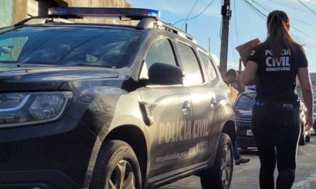 A prisão do homem indiciado por estupro de vulnerável e foragido desde 2023 foi realizada no último sábado (17/2).  -  (crédito: Polícia Civil / Reprodução)