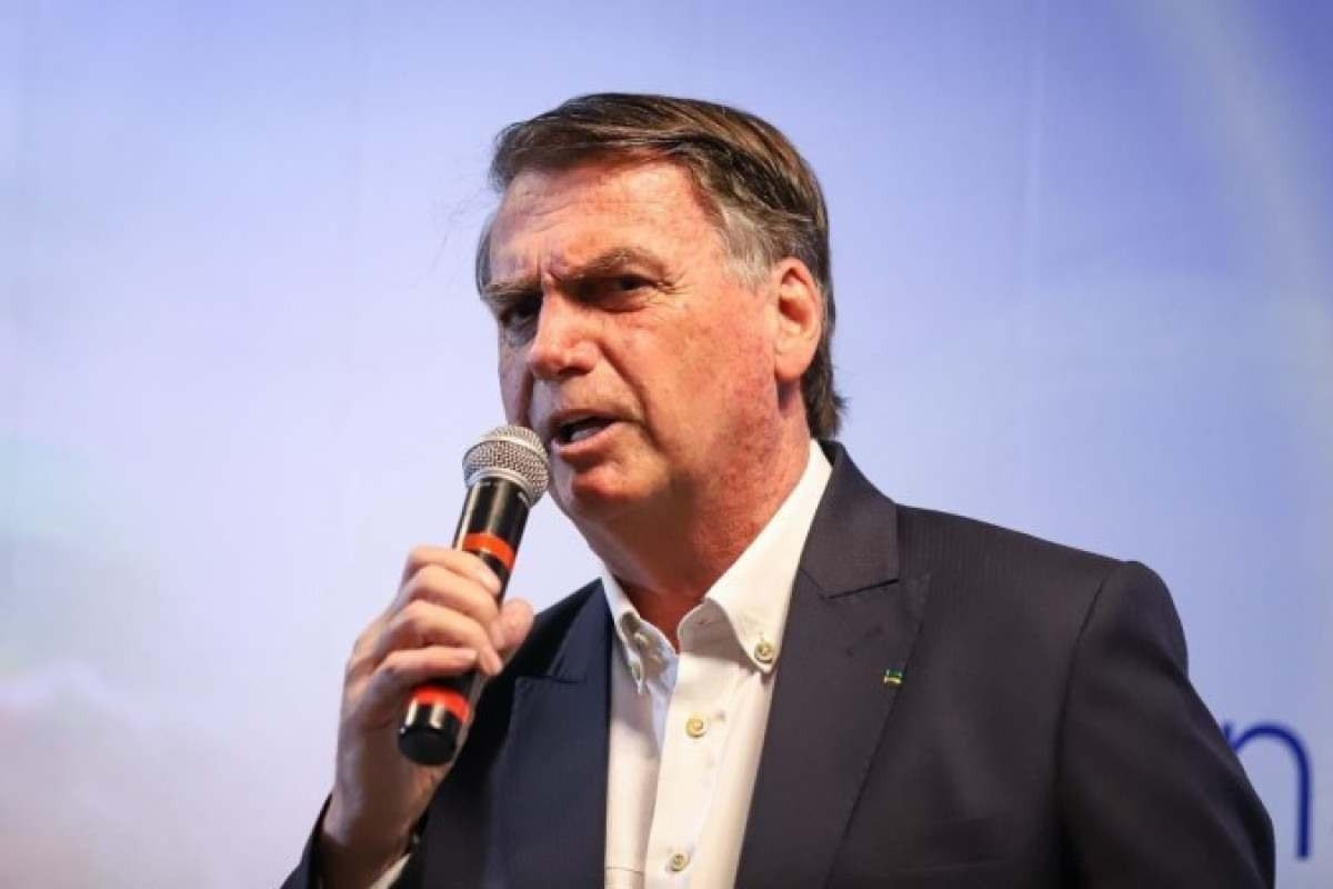 Moraes nega pedido de Bolsonaro e mantém depoimento na quinta-feira
