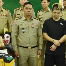 O youtuber preso após simular o próprio sequestro - Polícia Nacional do Camboja