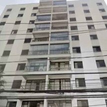 Menino de 7 anos cai do sétimo andar de prédio  - Reprodução/Google Street View