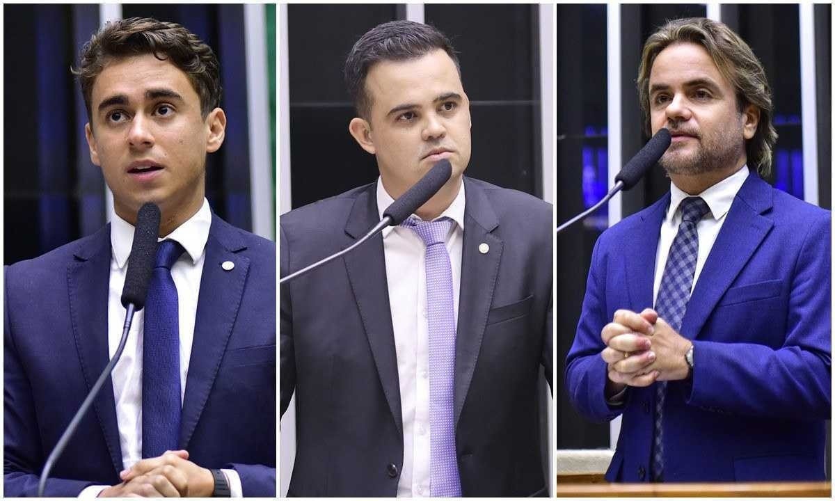 Deputados mineiros também assinam a lista de impeachment contra o presidente Luiz Inácio Lula da Silva (PT) -  (crédito: Zeca Ribeiro/Câmara dos Deputados/Marina Ramos/Câmara dos Deputados/Zeca Ribeiro/Câmara dos Deputados)