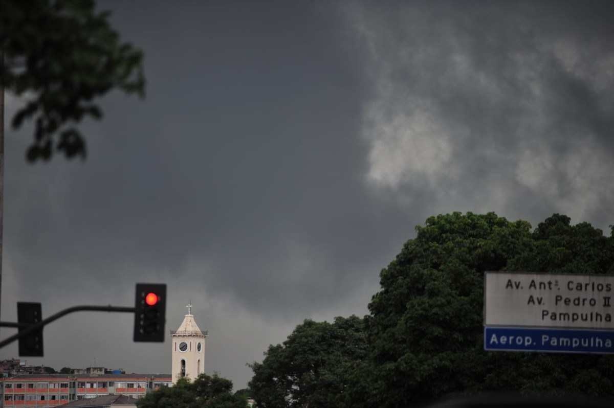 Temporal a caminho para maior parte de Minas -  (crédito: Alexandre Guzanshe/EM/D.A.Press)