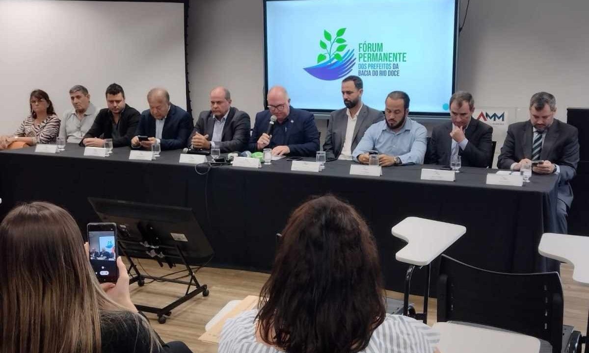 O encontro de prefeitos aconteceu na Associação Mineira de Municípios (AMM) -  (crédito: Edesio Ferreira/EM/D.A Press)