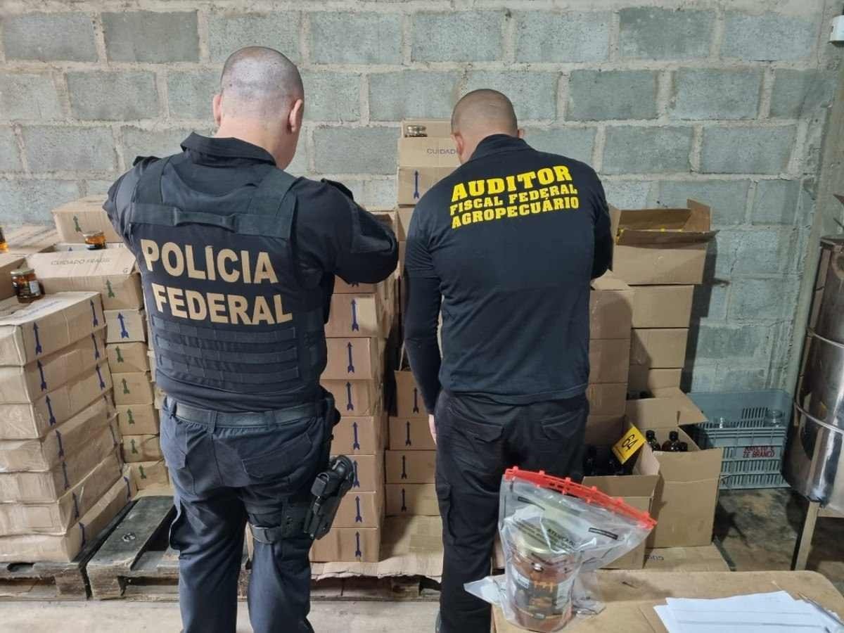 Grupo que vendia mel falsificado é alvo de operação no Sul de Minas