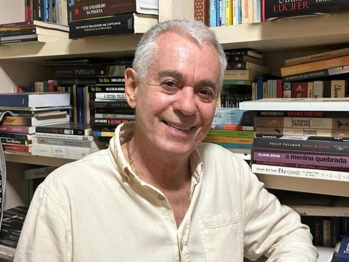 Carlos Herculano Lopes é eleito para a Academia Mineira de Letras