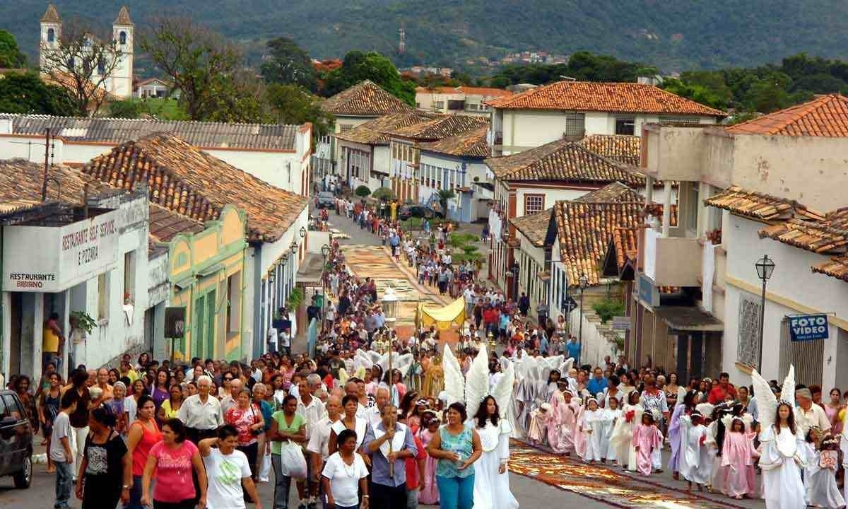  Procissão da Ressurreição na histórica Santa Luzia  -  (crédito: JAIR AMARALI/EM/D.A PRESS)