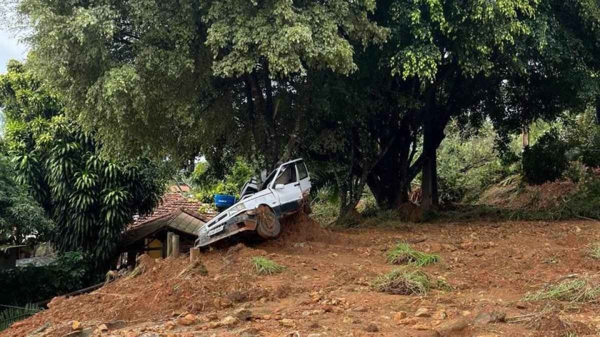 Uma hípica de Pouso Alegre foi destruída pelas chuvas, com prejuízo estimado de R$ 500 mil

 -  (crédito: Hípica San Martin/Divulgação)