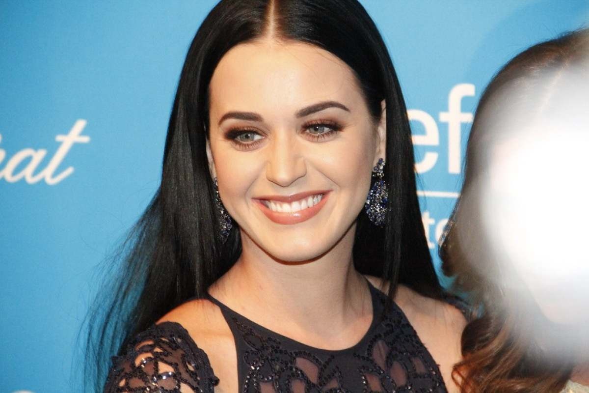 Saída de Katy Perry do American Idol é celebrada pela produção, diz site