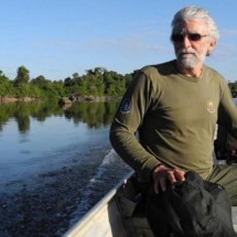 O brasileiro que busca último indígena de povo isolado da Amazônia - BBC