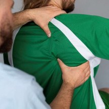 Dores cotidianas: veja como lidar com as dores no pescoço e ombros - Clínico do Instituto RV/Divulgação
