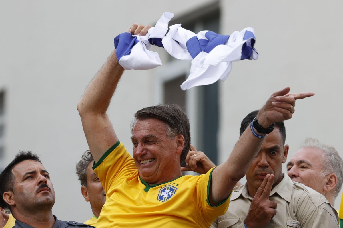 'Última resistência ou retorno político?': como a imprensa internacional repercutiu ato de Bolsonaro