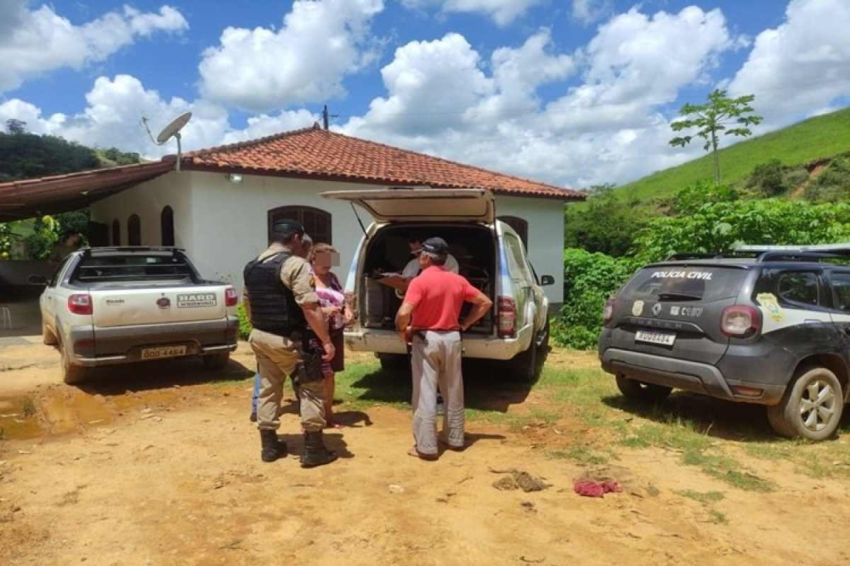 Casal de idosos é achado morto dentro de casa em MG; suspeita é de execução