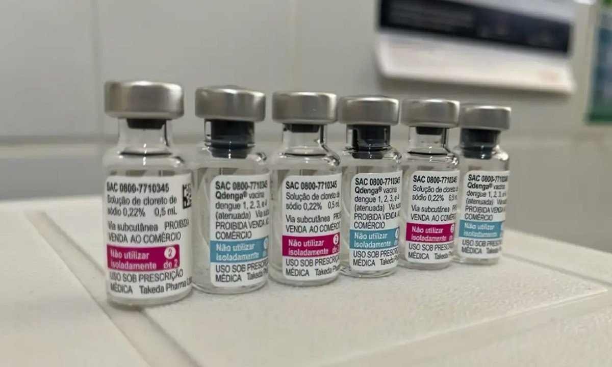 Vacina contra dengue: recém-vacinados contra outra doença podem receber imunizante?