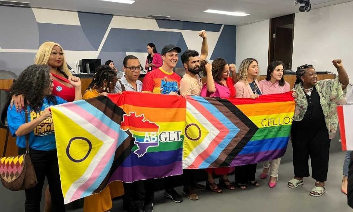 Cellos-MG organiza manifestação em frente ao CRLGBT -  (crédito: Cellos-MG/Divulgação)