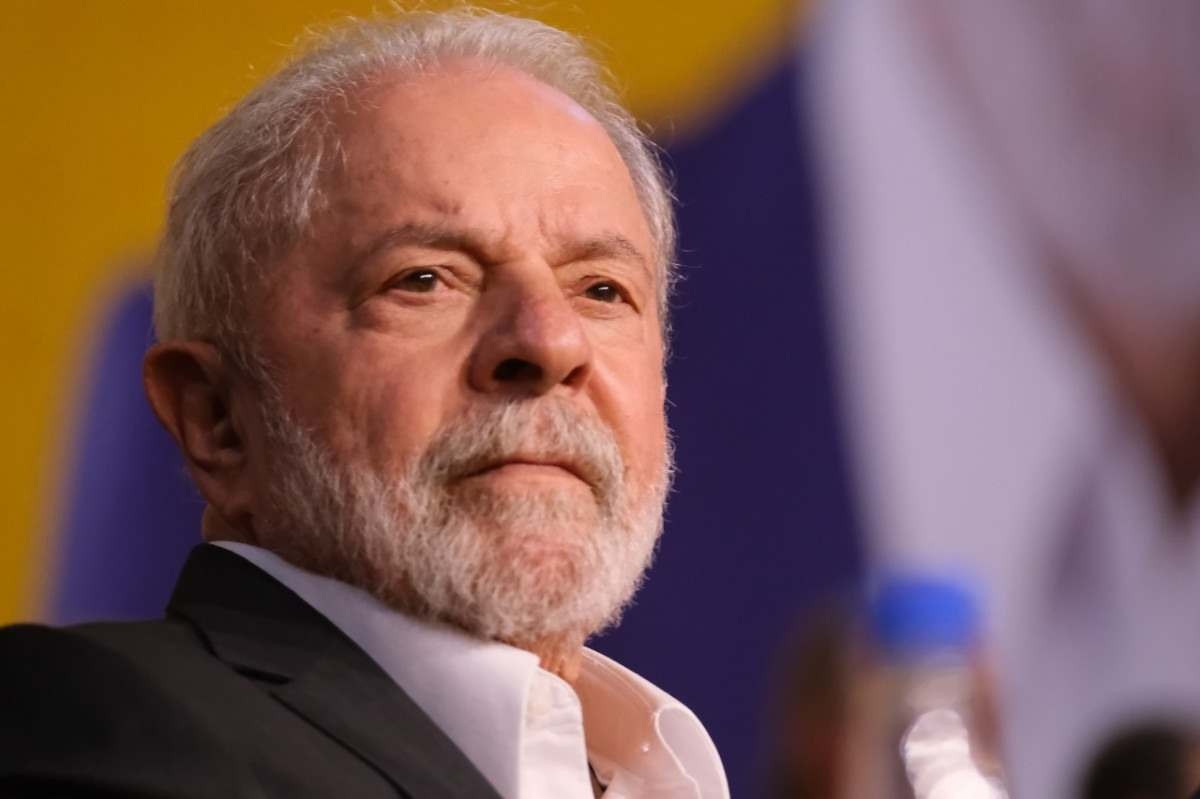 Lula: ato de Bolsonaro foi grande, mas em defesa do golpe