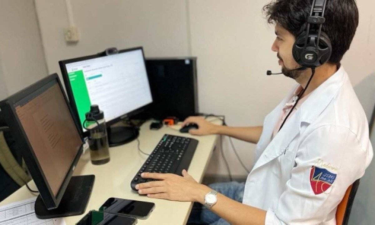 PBH oferece teleconsultas para pessoas com sintomas da doença -  (crédito: Aline Resende/PBH)