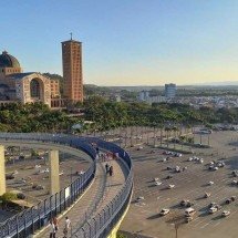 Todos os caminhos levam à fé: o bilionário turismo religioso no Brasil - Carlos Altman/EM