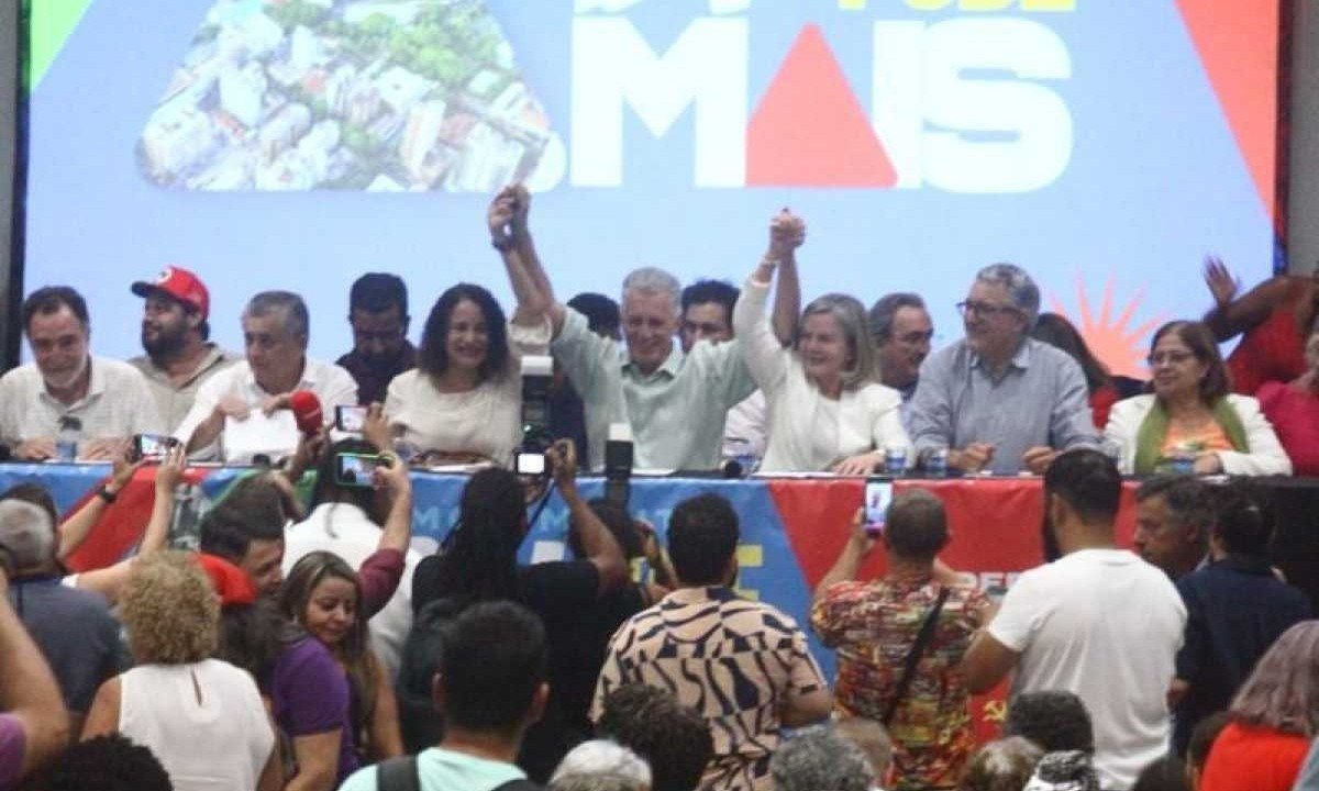 Evento reuniu lideran&ccedil;as nacionais do PT e tr&ecirc;s ministros -  (crédito: Marcos Vieira/EM/D.A. Press)