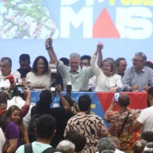 Ao lado de Gleisi e ministros, Rogério Correia lança pré-candidatura à PBH - Marcos Vieira/EM/D.A. Press