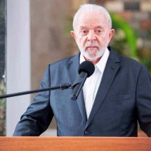 O governo Lula tem duas políticas, a do PT e a dos outros - KENO GEORGE/AFP