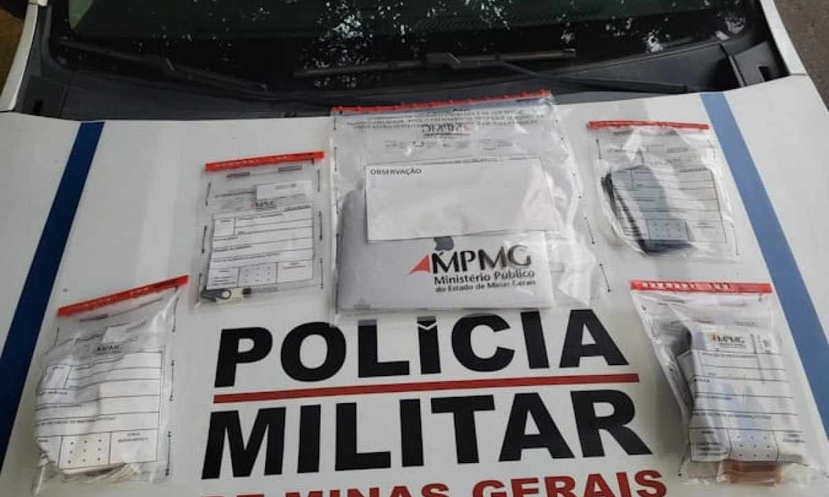 Homem foi preso em flagrante em operação contra a produção, aquisição e venda de material de exploração sexual infantojuvenil -  (crédito: MPMG/Divulgação)