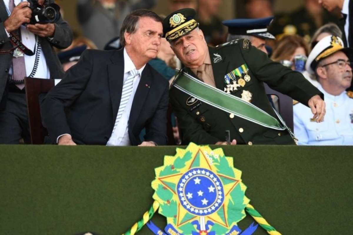 Ex-comandante do Exército no governo Bolsonaro confirma reuniões sobre minuta golpista