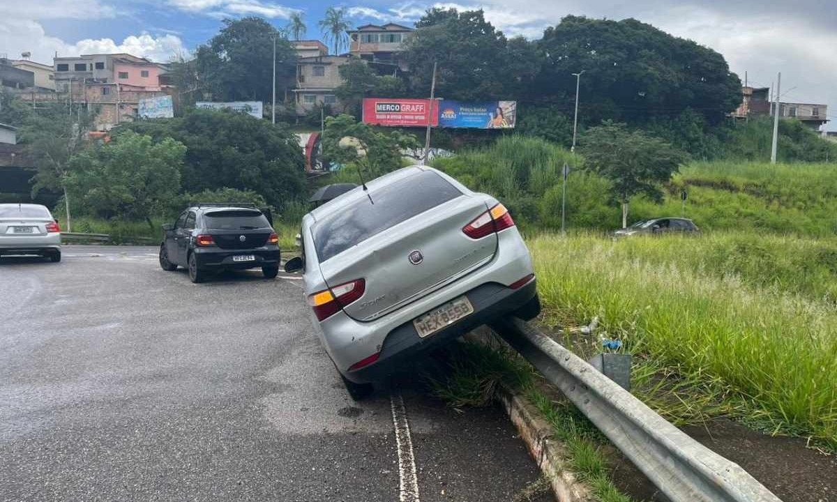 O acidente aconteceu a poucos metros do local que foi palco de uma confusão entre torcedores no último sábado (2/3). -  (crédito: Wellington Barbosa)