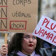 'Liberdade garantida para aborto': por que França se tornou 1º país a colocar direito de interromper gravidez na Constituição - Getty Images