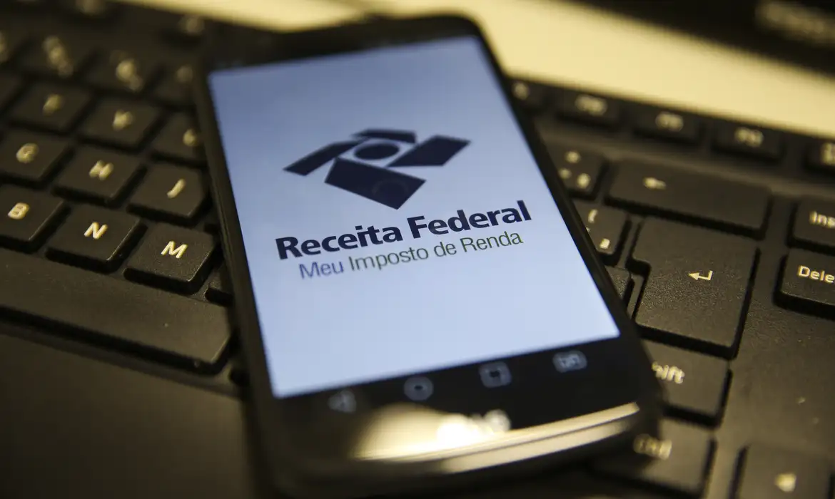 Este ano, o programa será liberado no dia de início da entrega das declarações, 15 de março -  (crédito: Marcello Casal Jr/Agência Brasil)