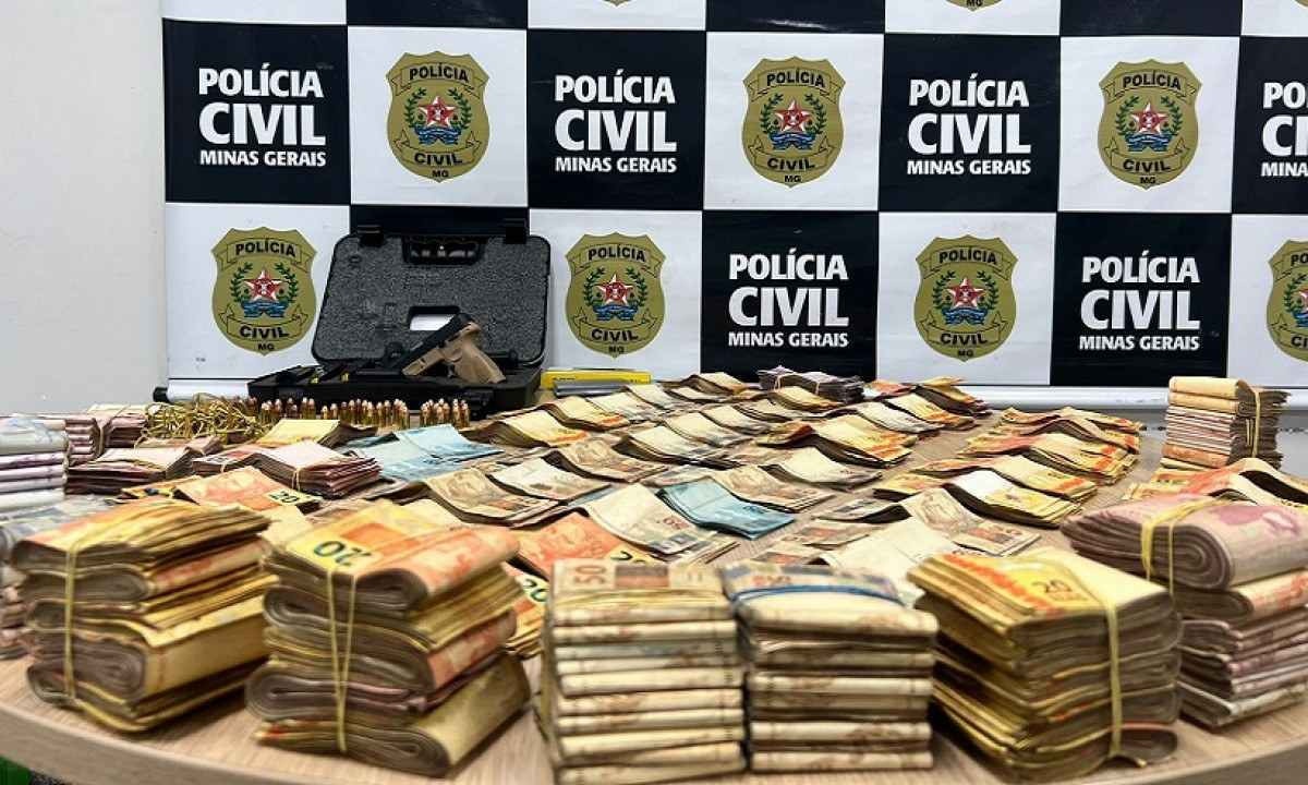 Polícia encontra R$ 700 mil com suspeito de tráfico na Grande BH 